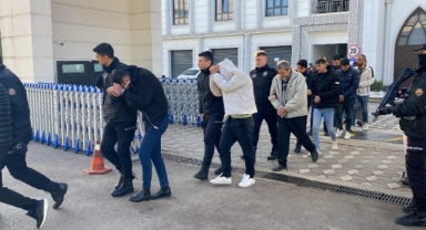Milyonluk vurgun yaptılar: 30 şüpheliden 22'si tutuklandı