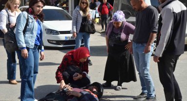 Motosikletler çarpıştı