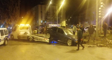 Polisten kaçarken kaza yaptı