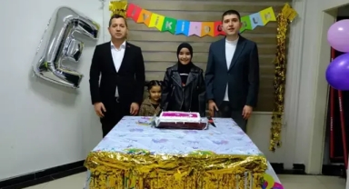 Şehit kızına sürpriz doğum günü