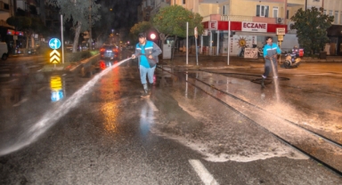 Sokaklarda bayram temizliği