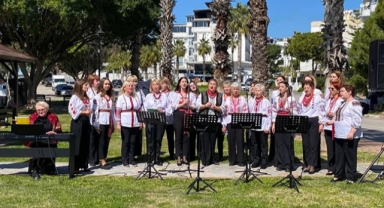 ‘Ukrayna Ailesi’ Şevçenko’yu andı