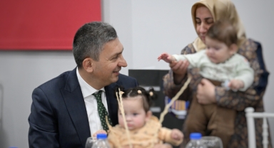 Vali Şahin koruyucu ailelerle iftarda buluştu