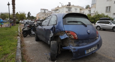 1 araç ve 6 motosikleti hurdaya çevirdi