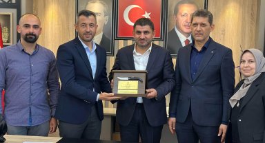AK Parti heyeti Serik'i ziyaret etti