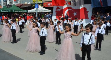 'Atatürk'ün son balosu'nu canlandırdılar