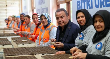 Başkan Böcek'ten 1 Mayıs mesajı