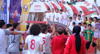 Çocuklar Futbol Dünya Kupası Antalya'da düzenlenecek