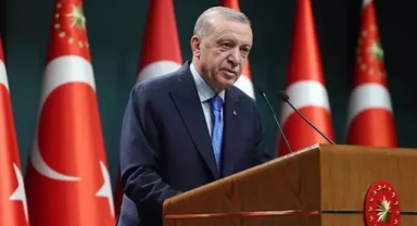 Cumhurbaşkanı Erdoğan, Alparslan Türkeş'i andı