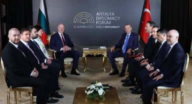 Cumhurbaşkanı Erdoğan'dan ADF'de diplomasi trafiği