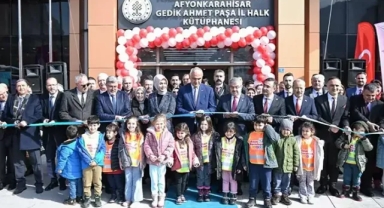 Halk kütüphanesi sayısı 1303'e ulaştı