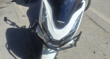 İki motosiklet çarpıştı