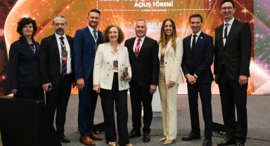 İlk yolcular karşılandı