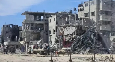 İsrail ordusu hastaneye hava saldırısı düzenledi