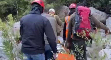 JAK ekipleri kurtardı