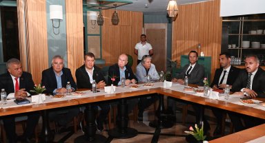 Kemer'de Turizm Komisyonu toplantısı