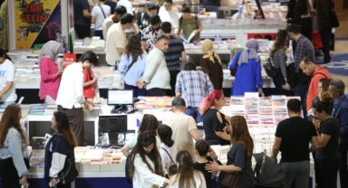 Kepez Kitap Fuarı yazarları memnun etti