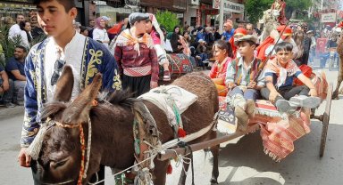 Kumluca'da 'Yörük Göçü' coşkusu