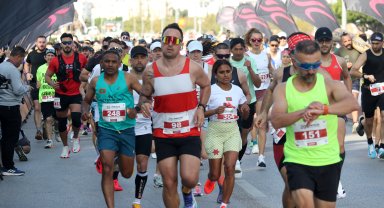 Runtalya Maratonu koşuldu