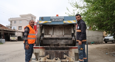 Temizlik ekibi kaplumbağaların hayatını kurtardı