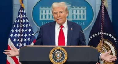 Trump: ABD gemileri Panama ve Süveyş Kanalı'ndan ücretsiz geçmeli