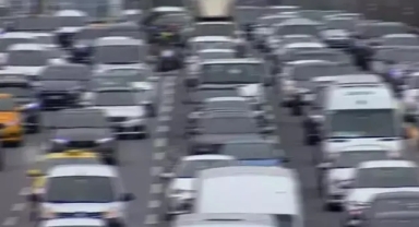 TÜİK: 195 bin 682 adet taşıtın trafiğe kaydı yapıldı