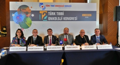 Türk Tıbbi Onkoloji Kongresi düzenlendi