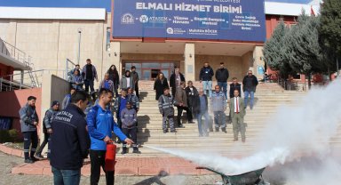 Yangın eğitimleri devam ediyor