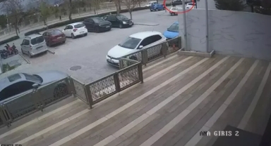 Yayanın öldüğü kaza kamerada