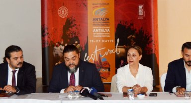 Antalya'da tiyatro sokağa taşacak