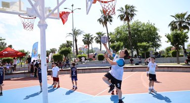 Büyükşehir'den 19 Mayıs'ta gençlere özel futbol ve basketbol turnuvası