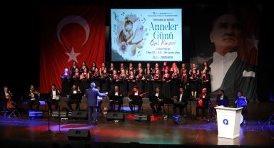 Büyükşehir'den annelere özel konser