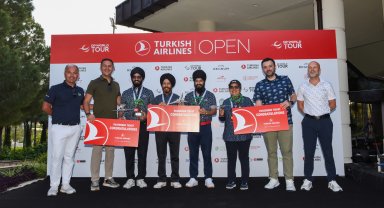Hintli Falcon takımı şampiyon