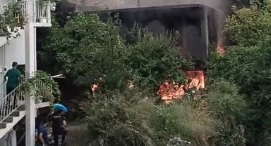 Kullanılmayan evde yangın çıktı
