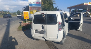 Motosiklet sürücüsü yaralandı