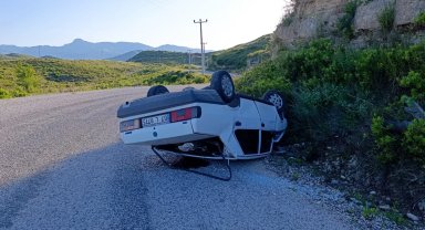 Otomobil takla attı: 3 yaralı