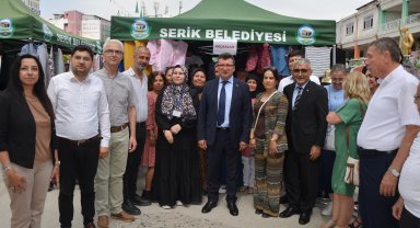 Serik'te halk eğitim sergisi açıldı