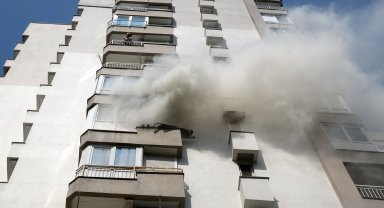 7'nci kattaki yangın büyümeden söndürüldü