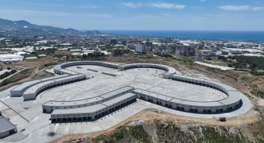 Alanya Toptancı Hali'nde sona yaklaşıldı