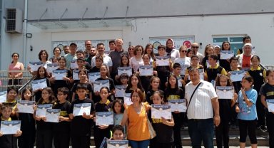 Burslulukta Türkiye birincisi yine Tekeli'den