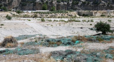 Demre Çayı'nda 'sera atığı' tehdidi