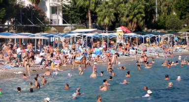 Kemer'de haziranda doluluk yüzde 90'ı buldu