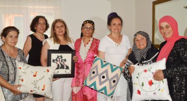 Köyde sanat sergisi