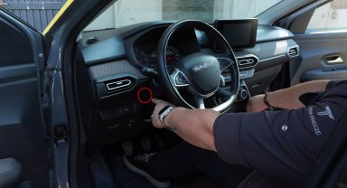 Pilot il Antalya'da taksilere 'panik butonlu ve kameralı' takip sistemi