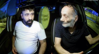 Şoföre saldırıp taksiyi gasbetti, 9 kilometre sonra kaza yapınca yakalandı