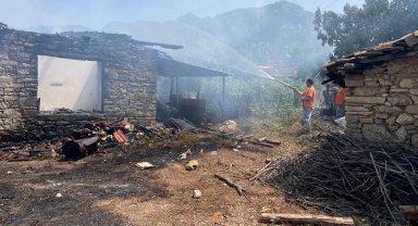 Tüp kaçağını çakmakla kontrol edince evi ve 80 bin lirası yandı