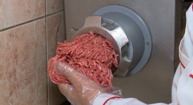 Yetkisiz, hijyensiz kıyma çekene 63 bin 82 lira ceza