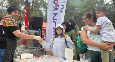 Yörük Festivali'nde Konyaaltı çadırına yoğun ilgi