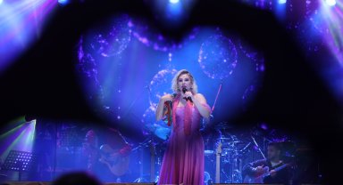 Yörük Türkmen Festivali'nde Funda Arar coşkusu