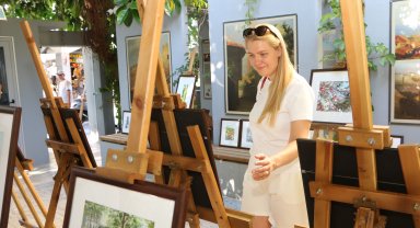 'Kemer'in Suluboya Sergisi' açıldı